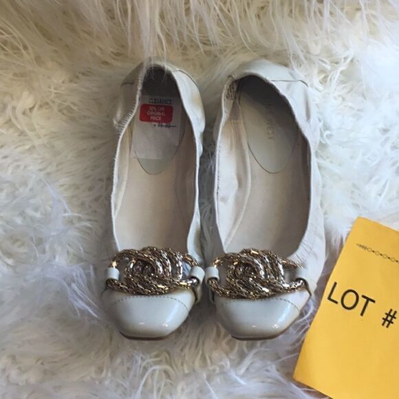 Ballerina type flats in size 8 by NINE WEST - Picture 2 of 14